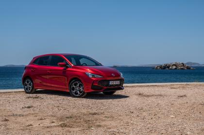 Test: MG3 Hybrid+ 195Ps